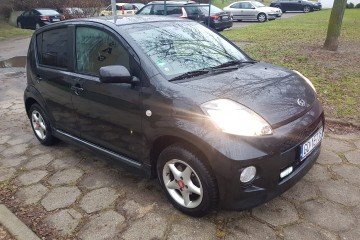 Daihatsu Sirion*2008*1,5 Benzyna*103 KM*Zamiana